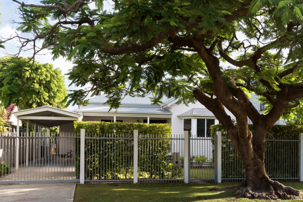 33 Long St, Hendra, QLD 4011