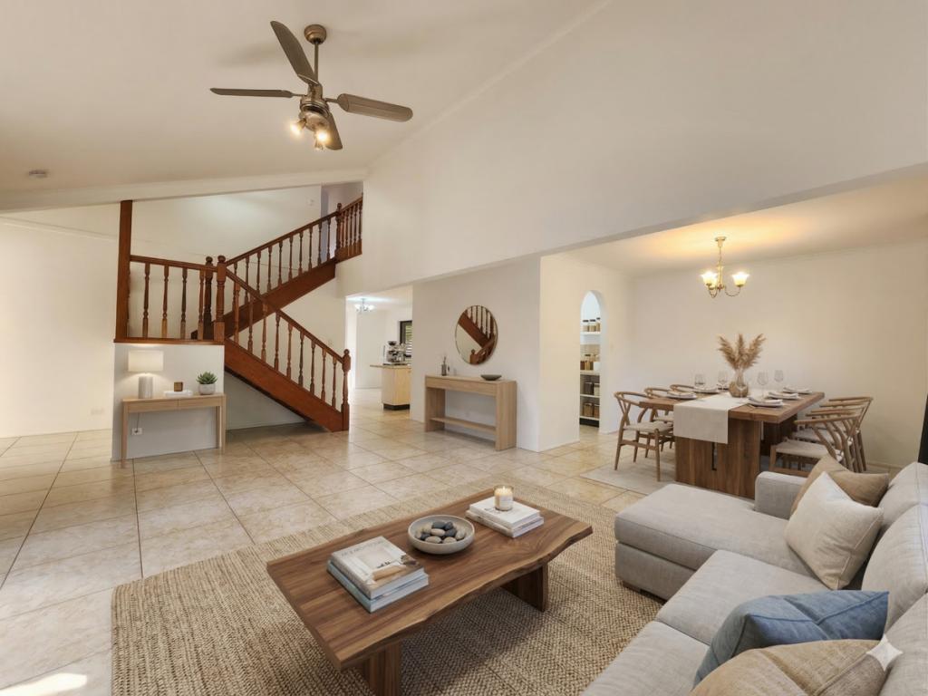 1 Tangmere St, Chapel Hill, QLD 4069