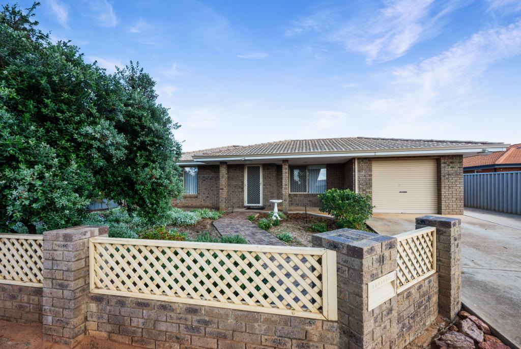 11 Harrison St, Bluff Point, WA 6530