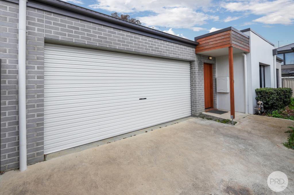 2/1205 Norman St, Wendouree, VIC 3355