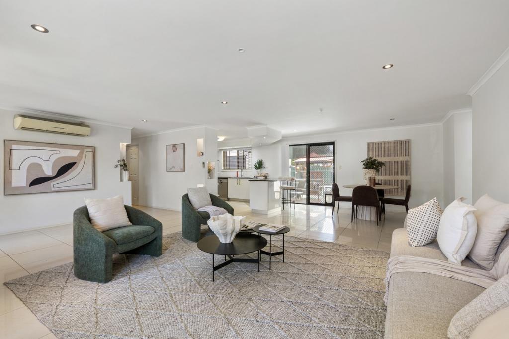 7 Rosella St, Wellington Point, QLD 4160