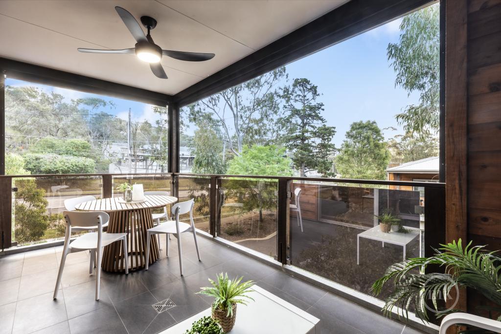 1 Brushtail Cl, Eltham North, VIC 3095