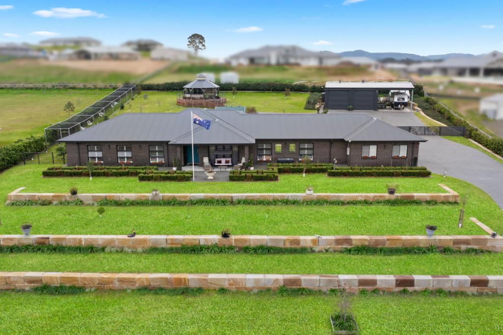 45 Pin Oak Cct, Branxton, NSW 2335