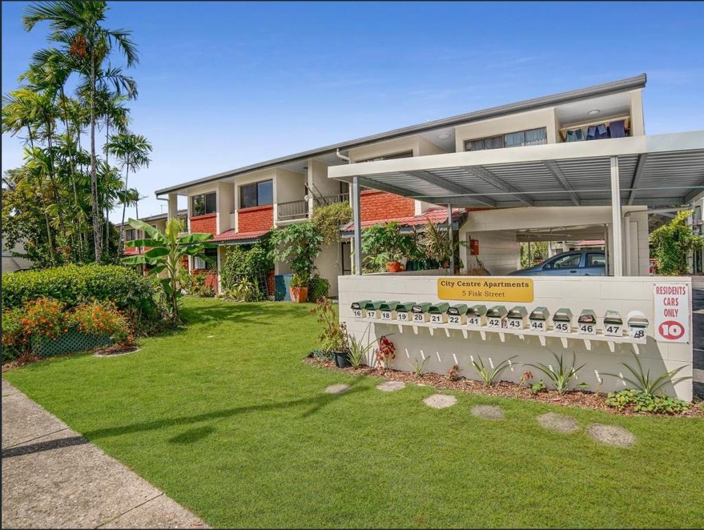 16/5-9 Fisk St, Westcourt, QLD 4870
