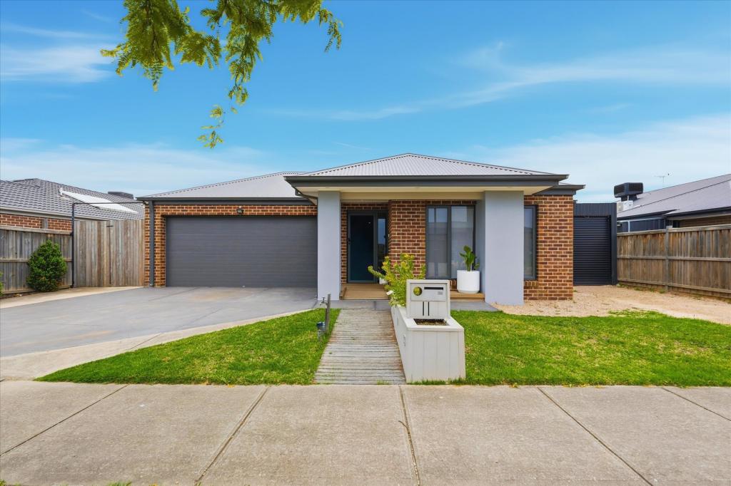 11 LONG FOREST AVE, HARKNESS, VIC 3337