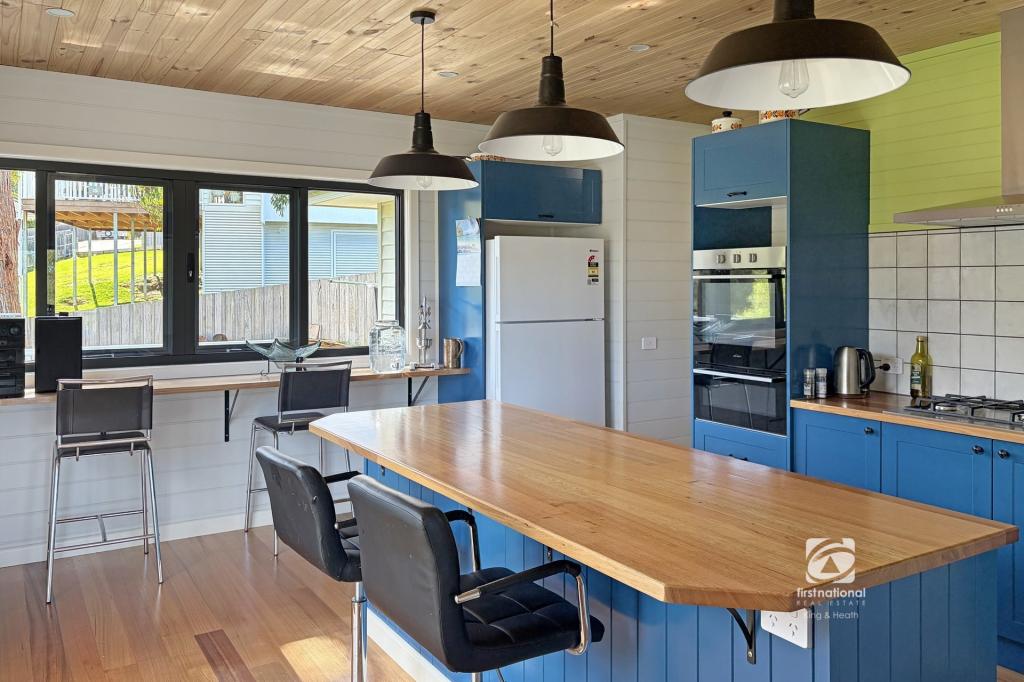 7 Alieca Rise, Lakes Entrance, VIC 3909