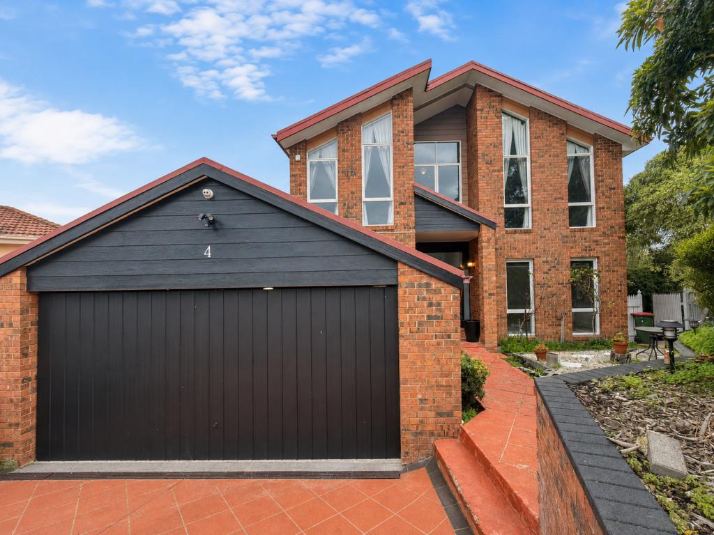4 Yates Wynd, Doncaster East, VIC 3109