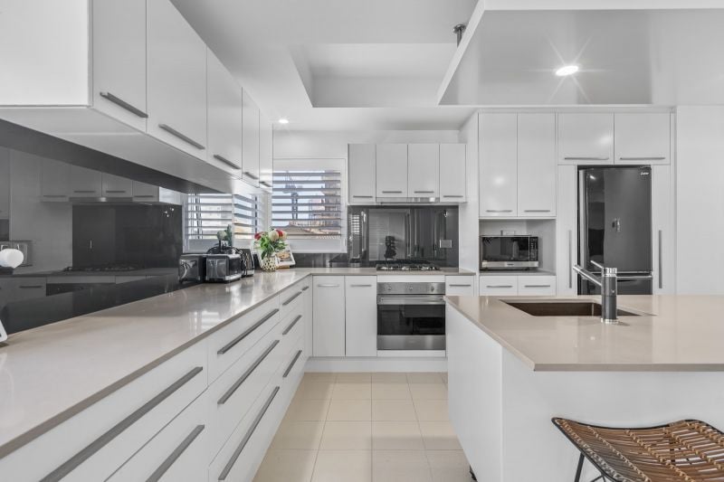 9/19 Mermaid Ave, Mermaid Beach, QLD 4218