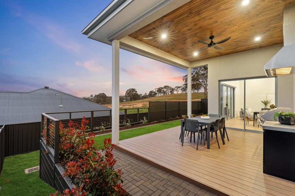 16 Ridge St, Mount Barker, SA 5251