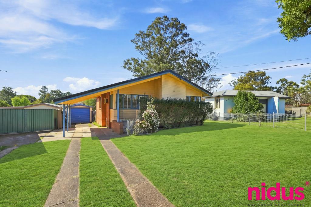 18 Parkes Cres, Blackett, NSW 2770