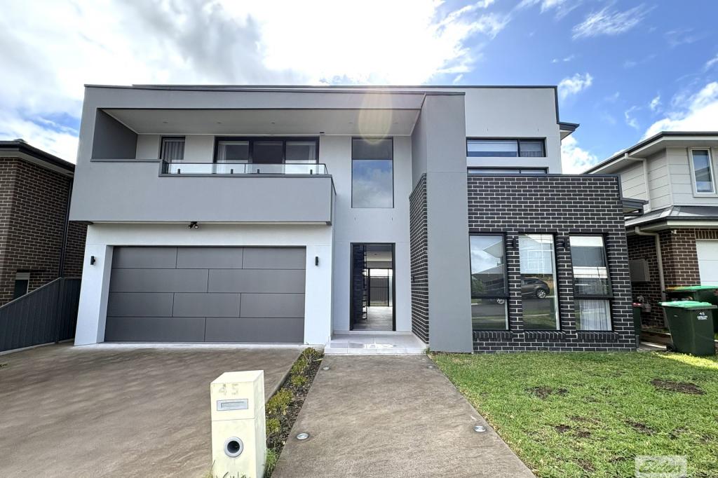 45 Waterlilly St, Denham Court, NSW 2565