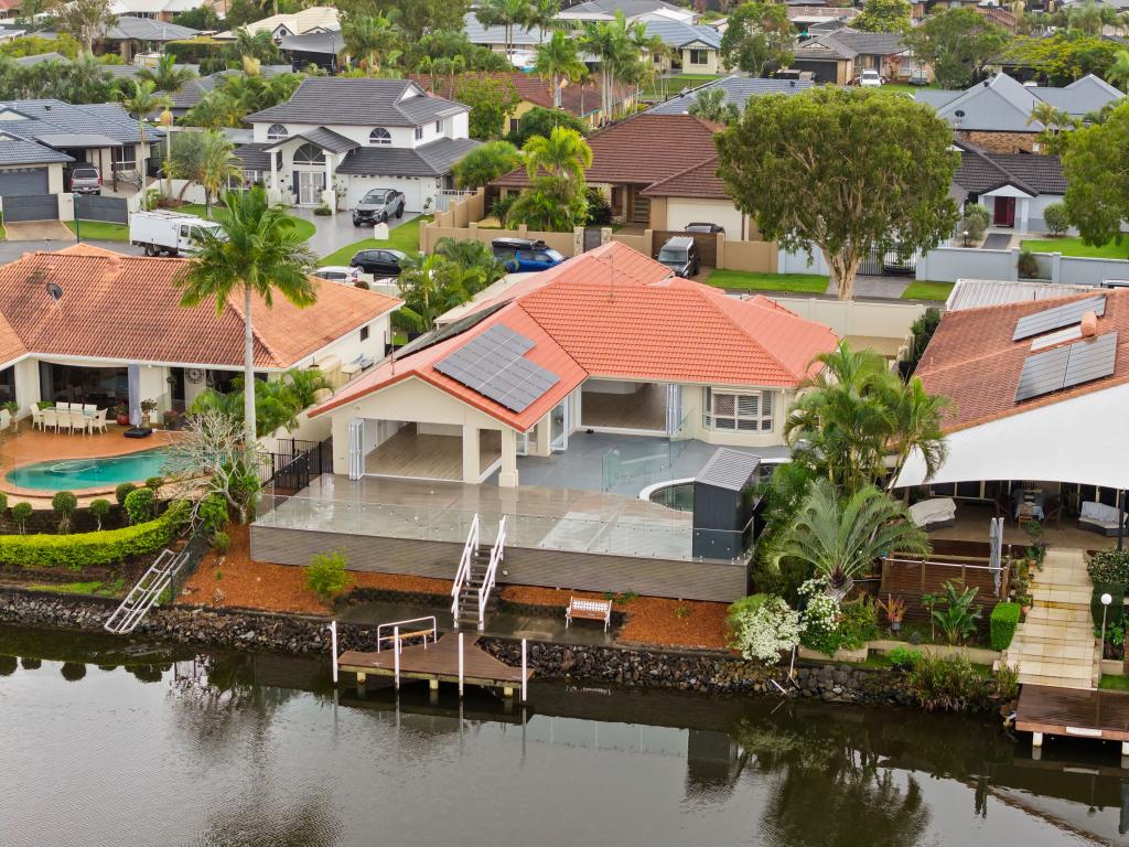 9 Glenwater Cres, Helensvale, QLD 4212