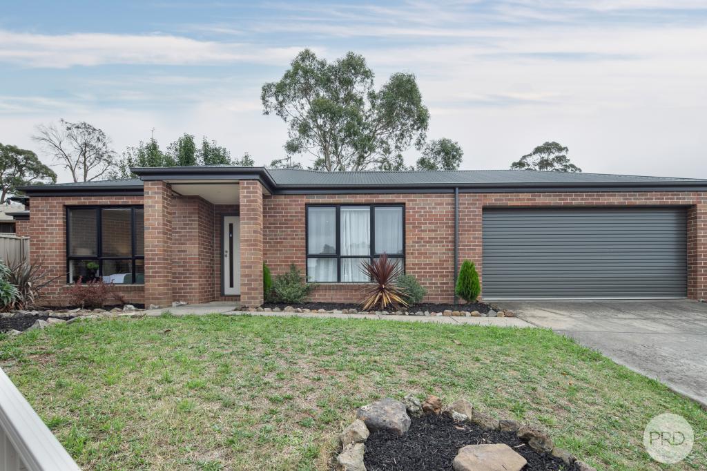 14 Muller Ct, Mount Clear, VIC 3350