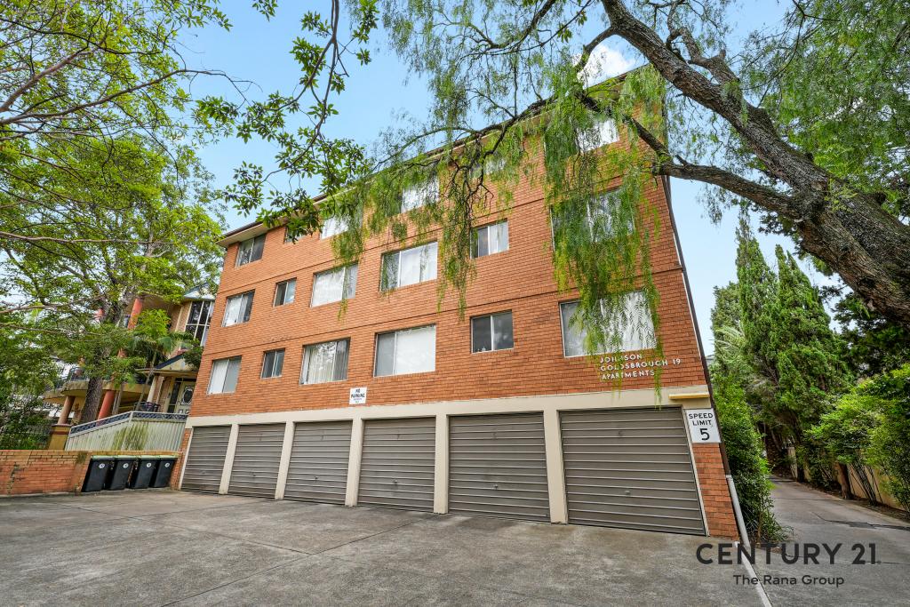 13 /19 QUEENS RD, WESTMEAD, NSW 2145