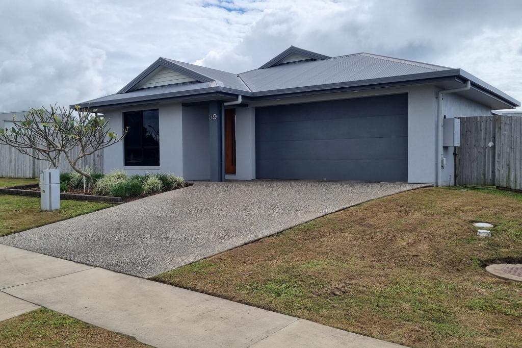 39 Palmetto Cres, Rural View, QLD 4740