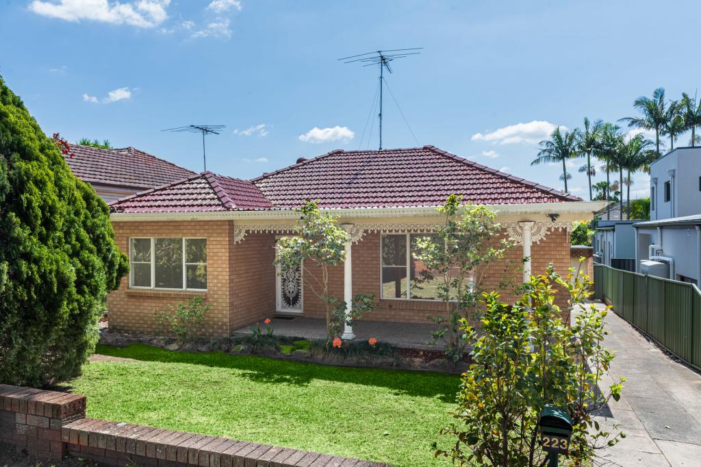 223 President Ave, Miranda, NSW 2228