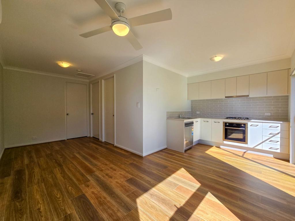 41a Mulholland Ave, Campbelltown, NSW 2560