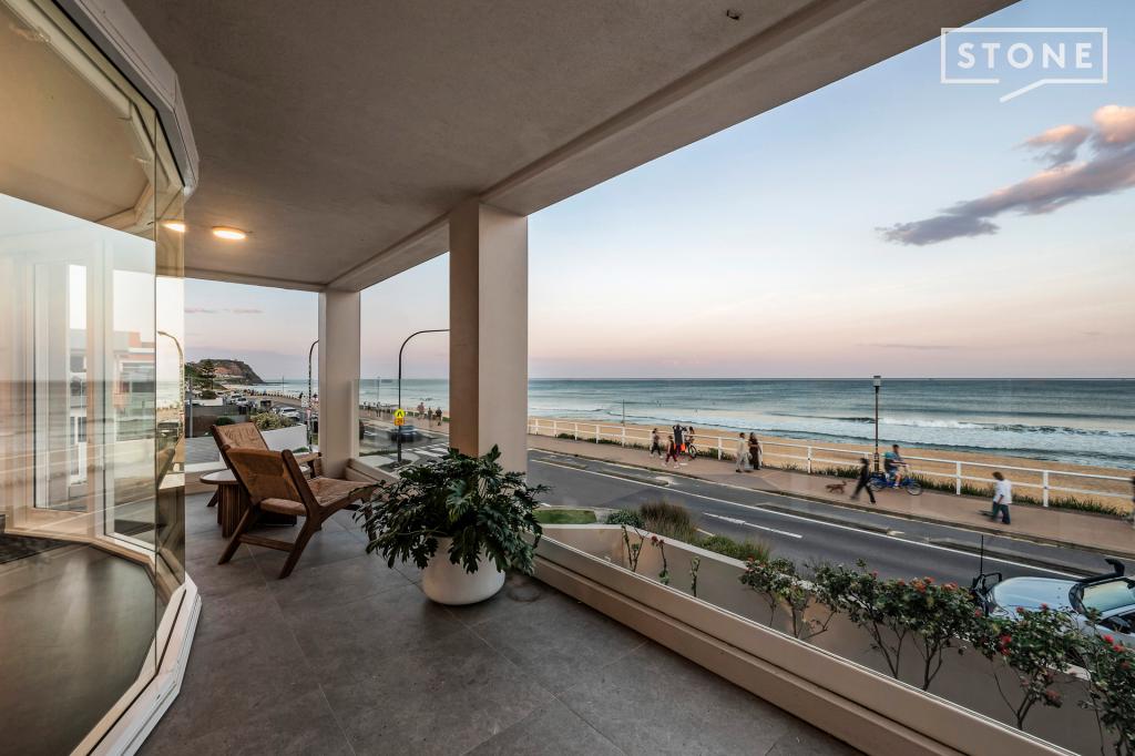32 John Pde, Merewether, NSW 2291