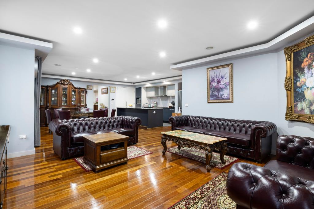9 Hector Dr, Cranbourne, VIC 3977