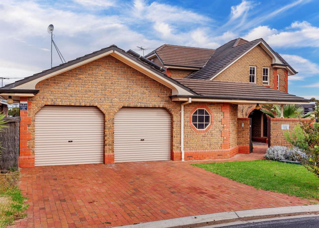 33 Martin Ct, West Lakes, SA 5021