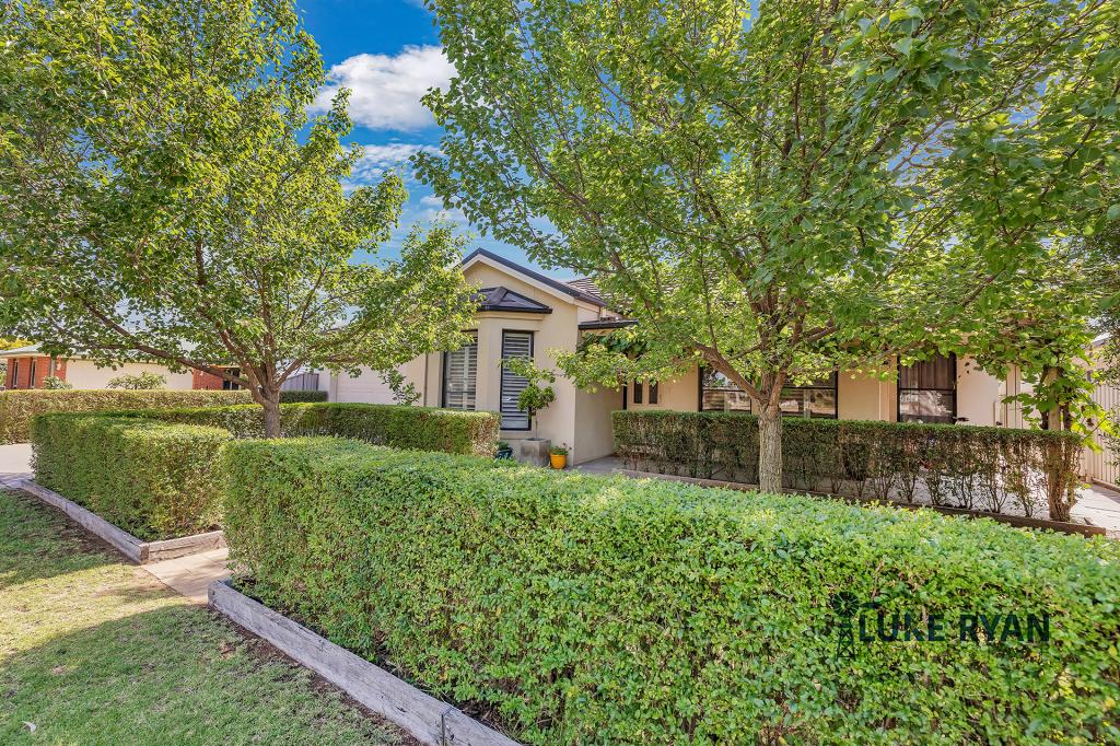 18 William St, Rochester, VIC 3561