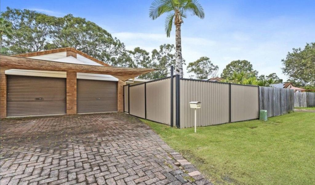 1/49 Morinda Way, Labrador, QLD 4215