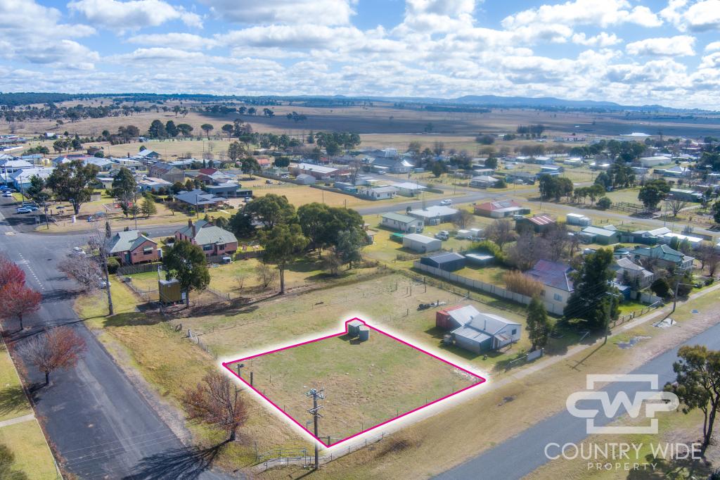 18 Young St, Deepwater, NSW 2371