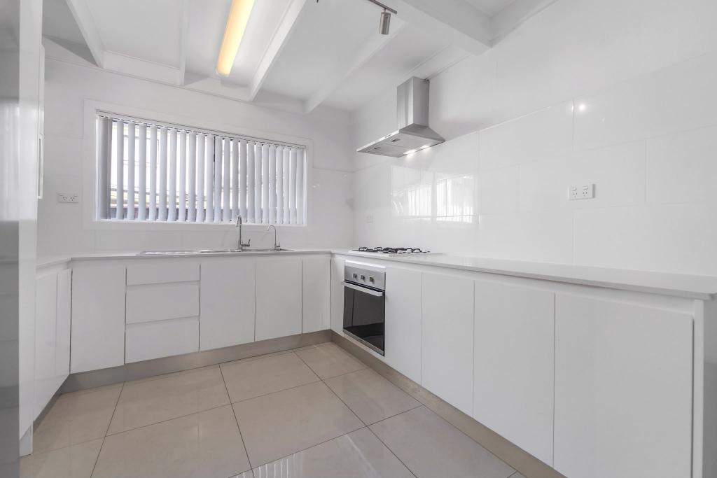 18 Warialda St, Merrylands West, NSW 2160
