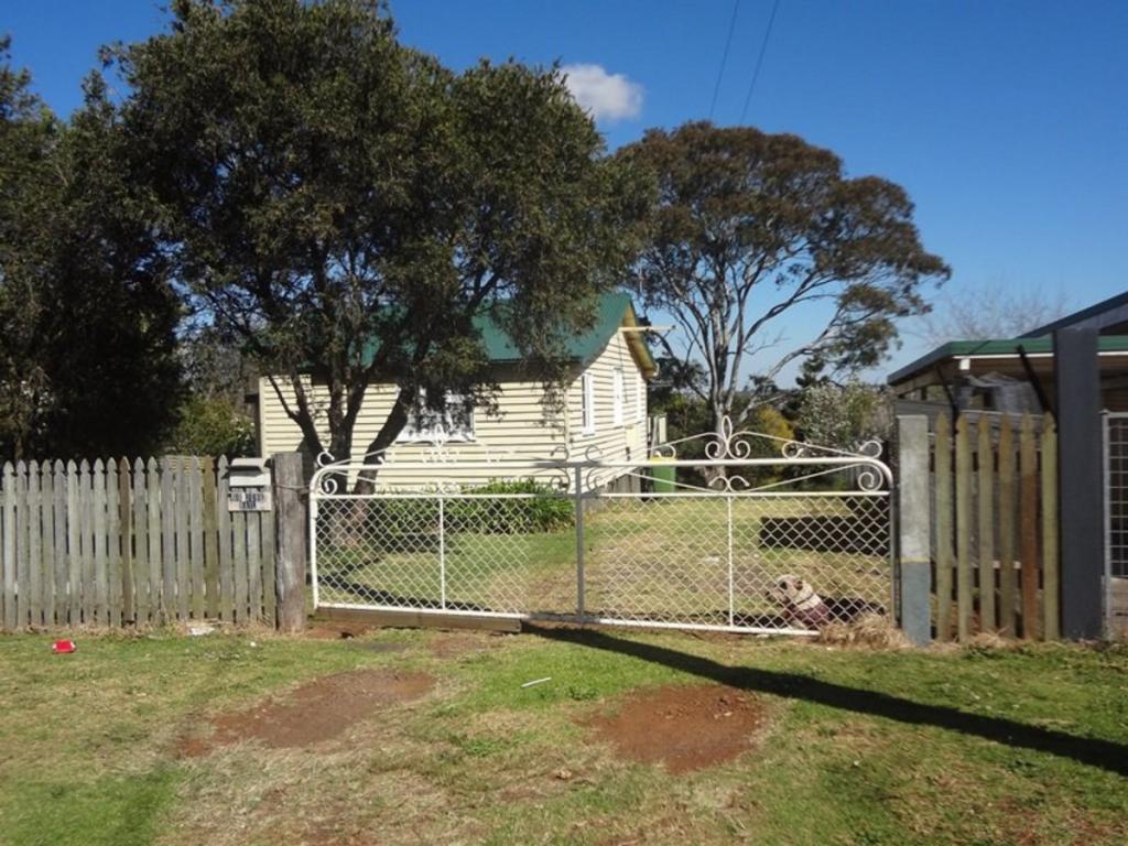 9 Prospect St, North Toowoomba, QLD 4350