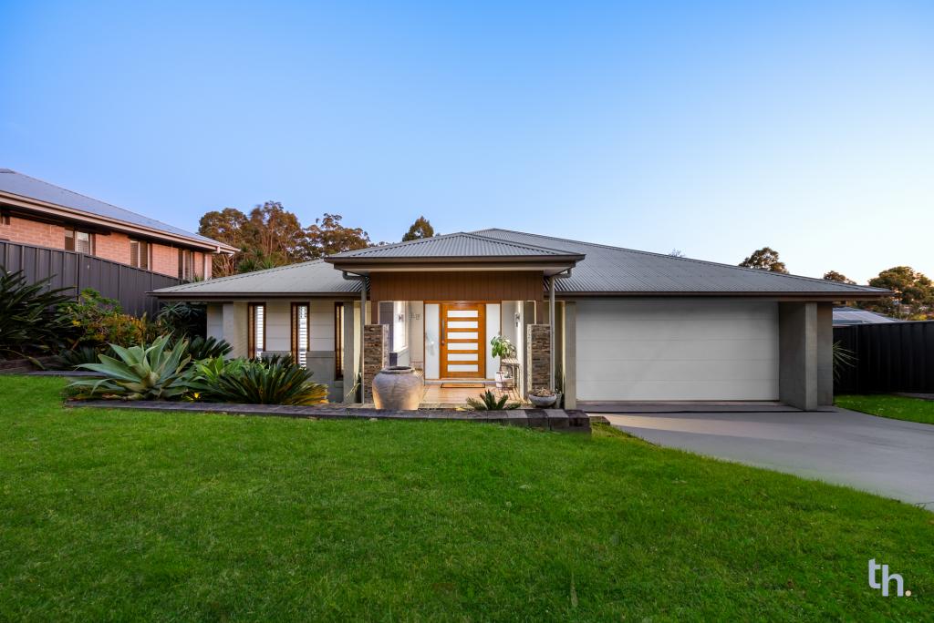 37 Jupiter Cct, Cameron Park, NSW 2285