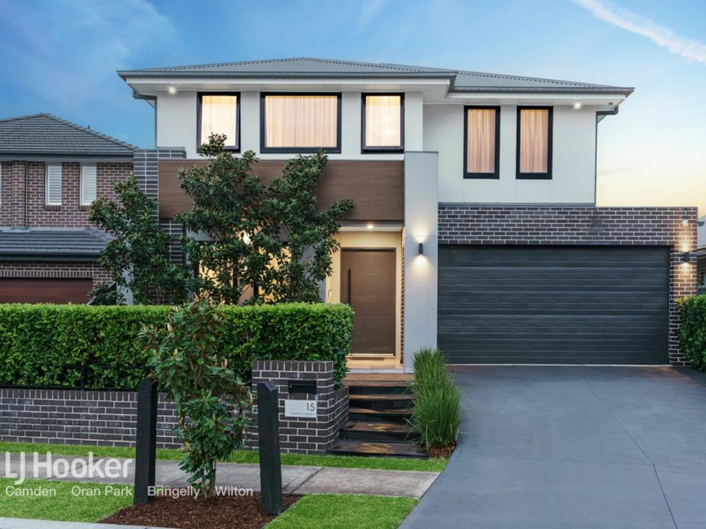 15 Coventry Cres, Denham Court, NSW 2565