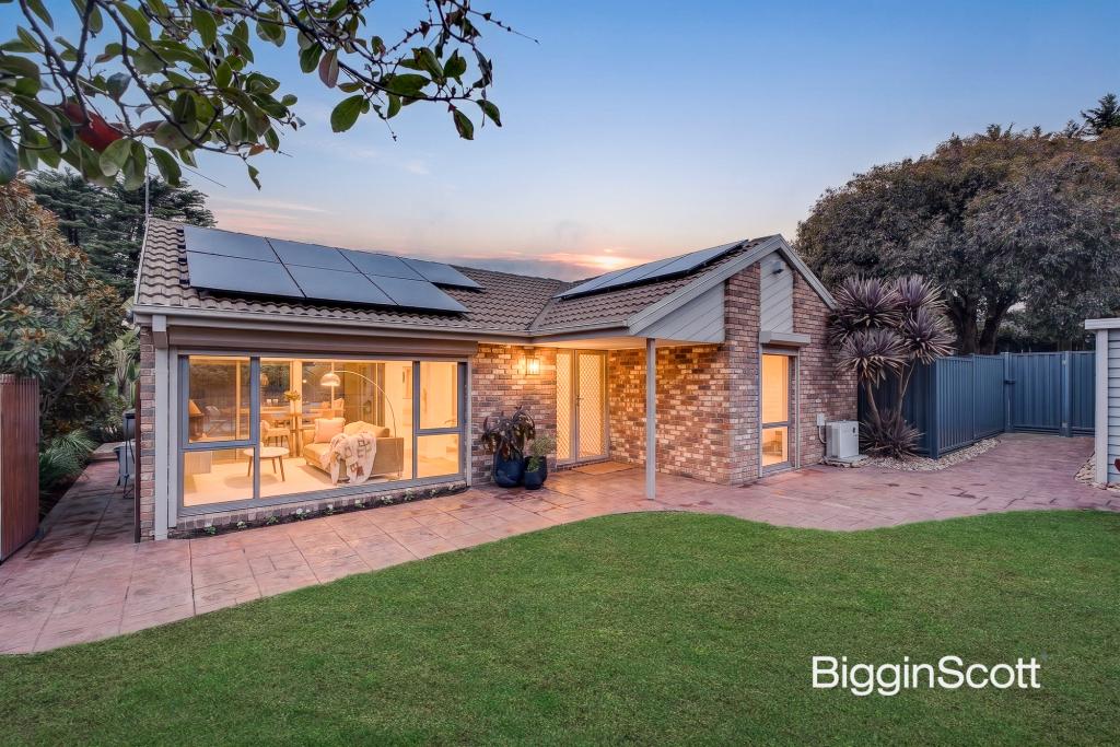 68 Mantung Cres, Rowville, VIC 3178