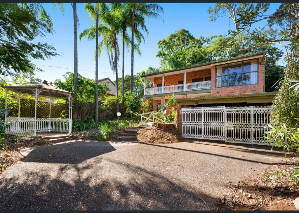 69 Hillside Tce, St Lucia, QLD 4067