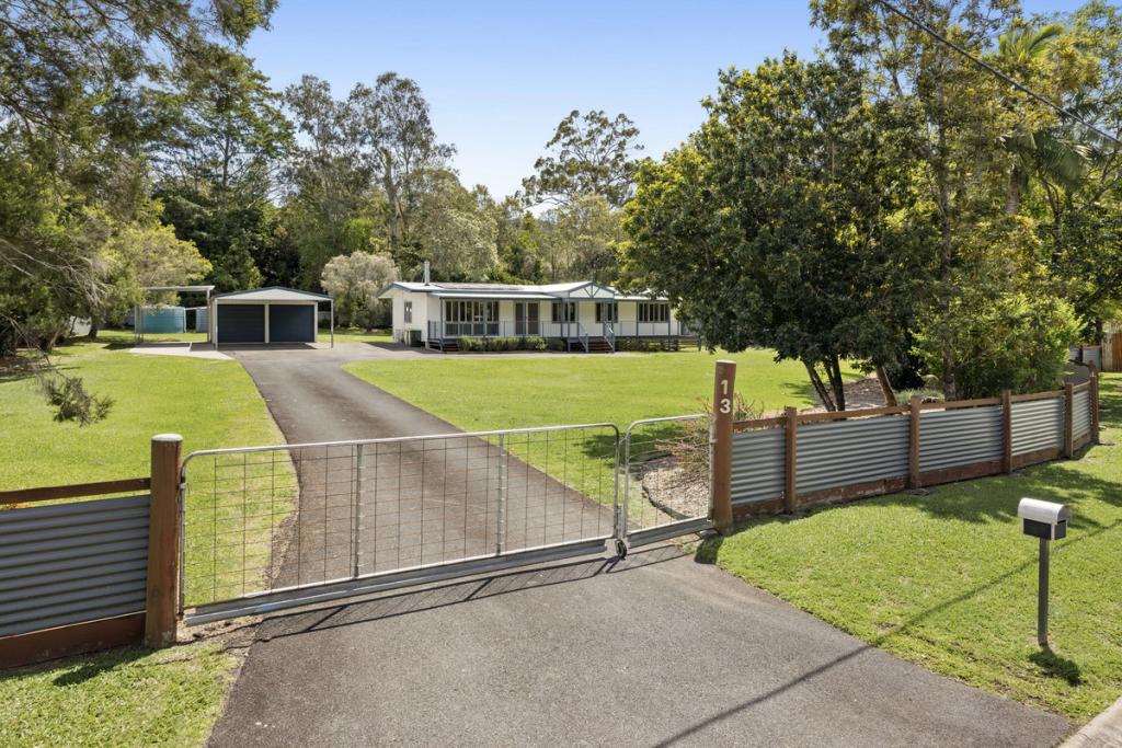 13 Mountaindale Ct, Mooloolah Valley, QLD 4553