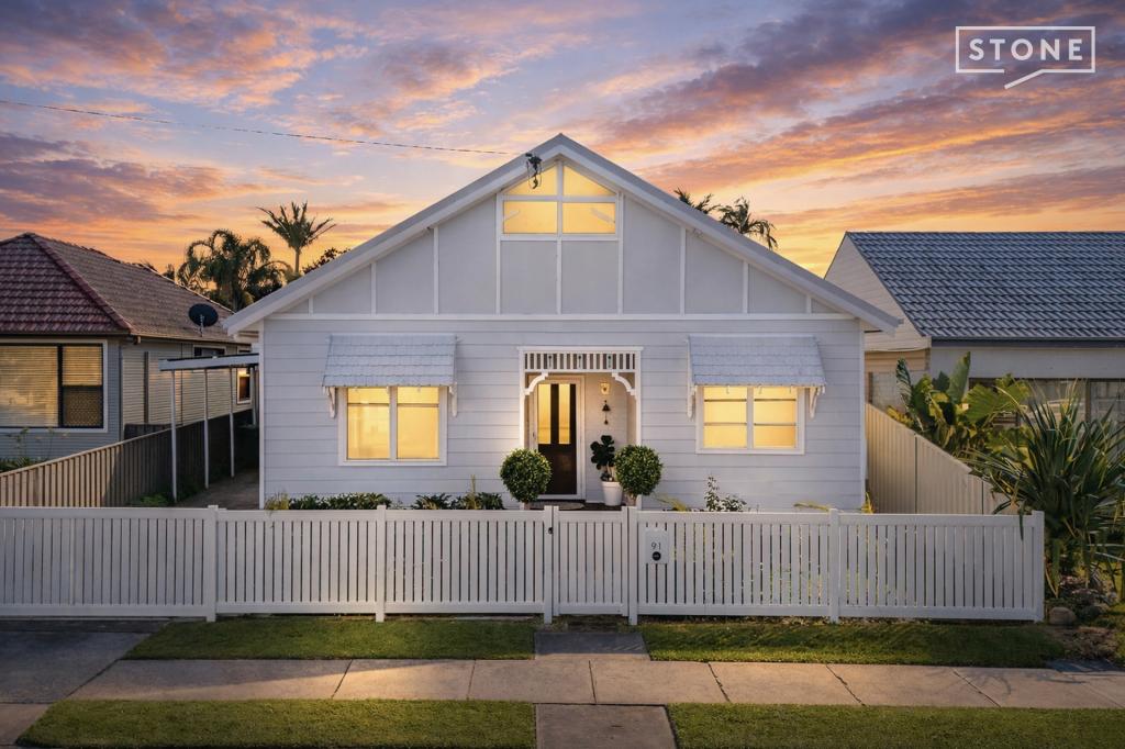 91 Cowlishaw St, Redhead, NSW 2290