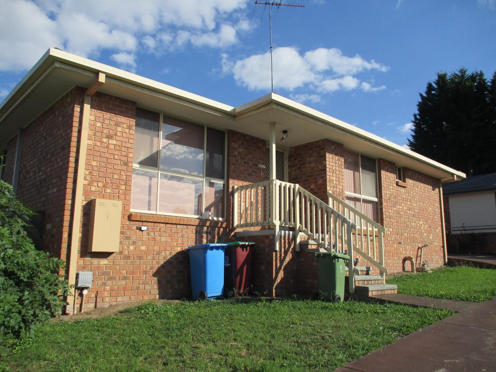 1/19 Temby Cl, Endeavour Hills, VIC 3802