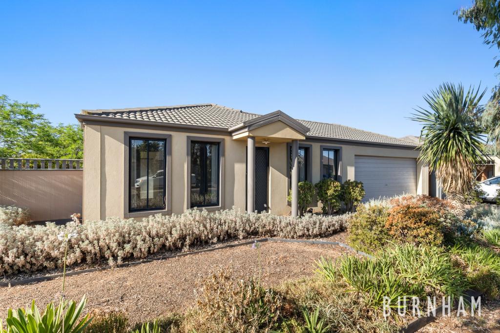 44 FAIRHAVEN BVD, MELTON WEST, VIC 3337