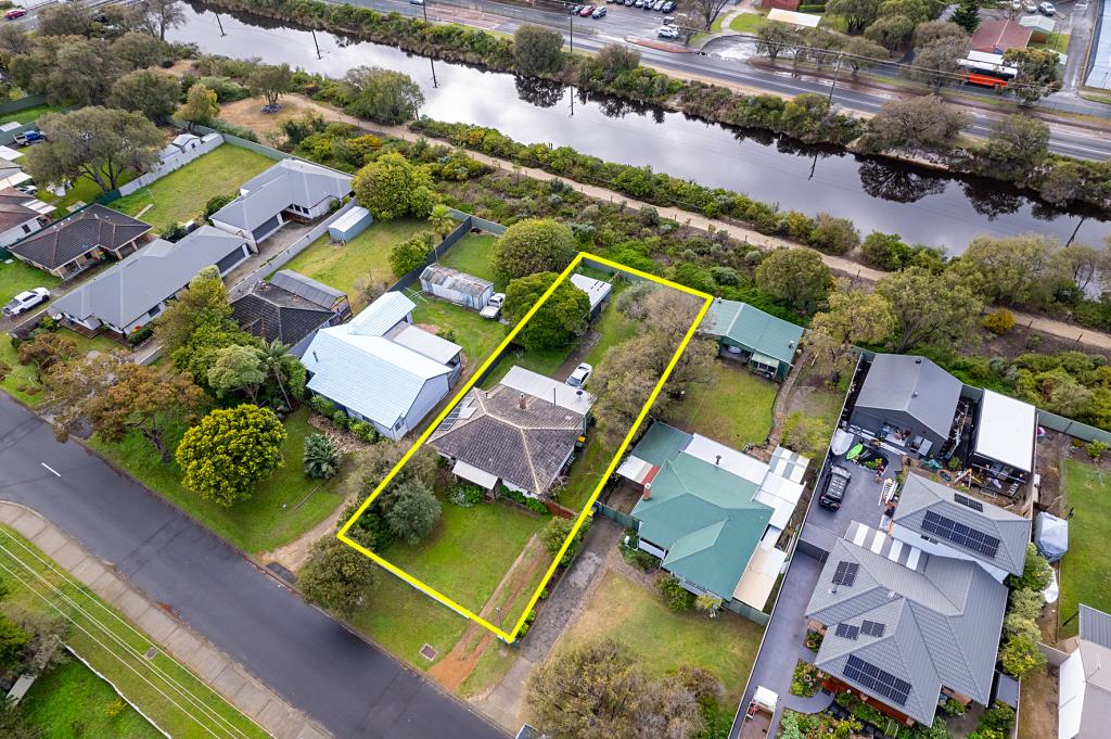 13 Carter St, West Busselton, WA 6280