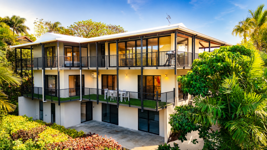 28/14 Hamilton Ave, Cannonvale, QLD 4802