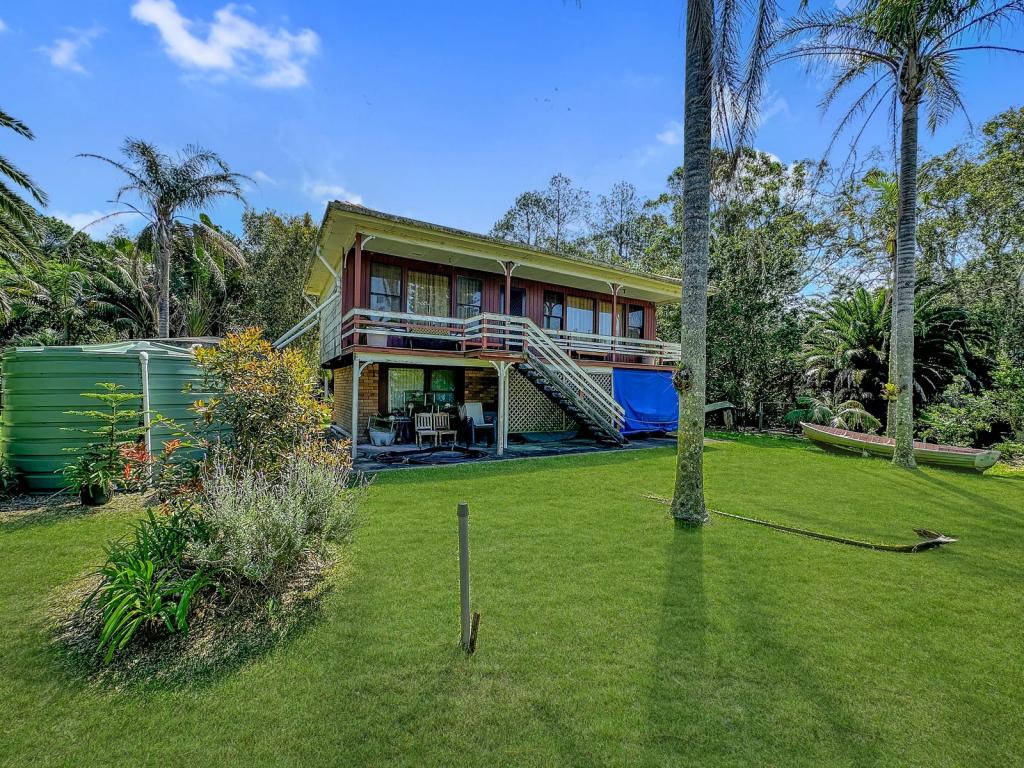 2 Kiora St, Pindimar, NSW 2324