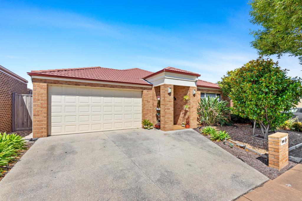 10 Woodswallow Pl, Williams Landing, VIC 3027