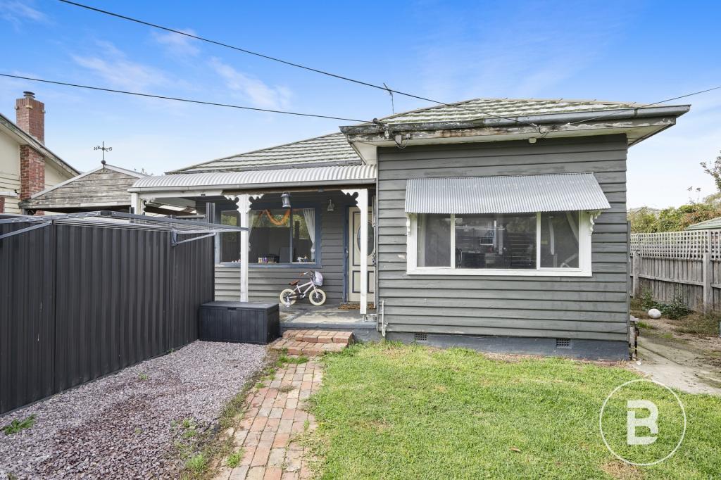 205 Yarrowee St, Sebastopol, VIC 3356