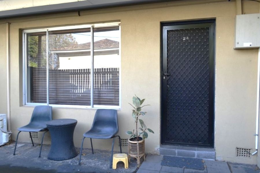 24/2 THE GABLE, ALBION, VIC 3020