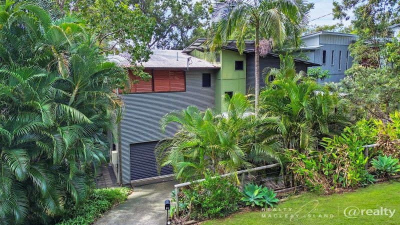 23 Beelong St, Macleay Island, QLD 4184