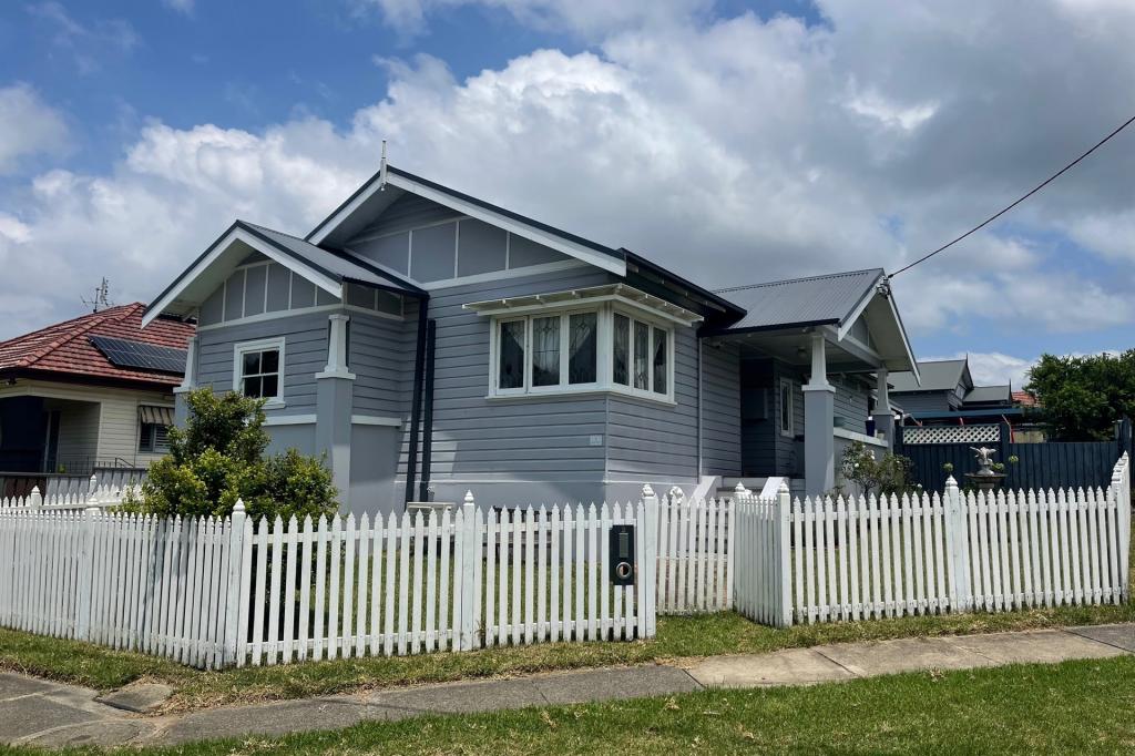 2 NASH ST, WALLSEND, NSW 2287