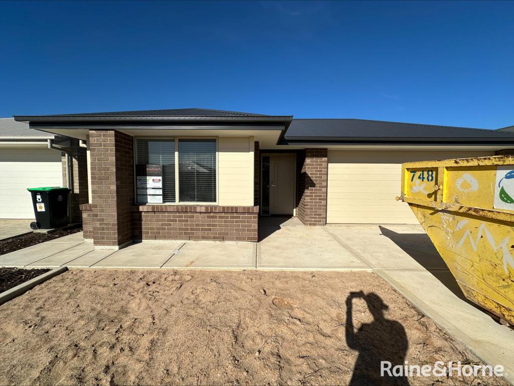 25 Goderich St, Munno Para Downs, SA 5115