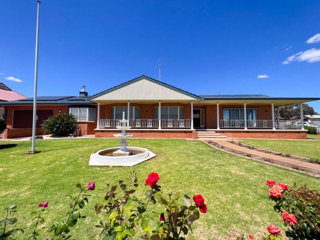 77 Euchie St, Peak Hill, NSW 2869