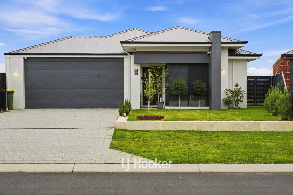 18 Sophia Loop, West Busselton, WA 6280