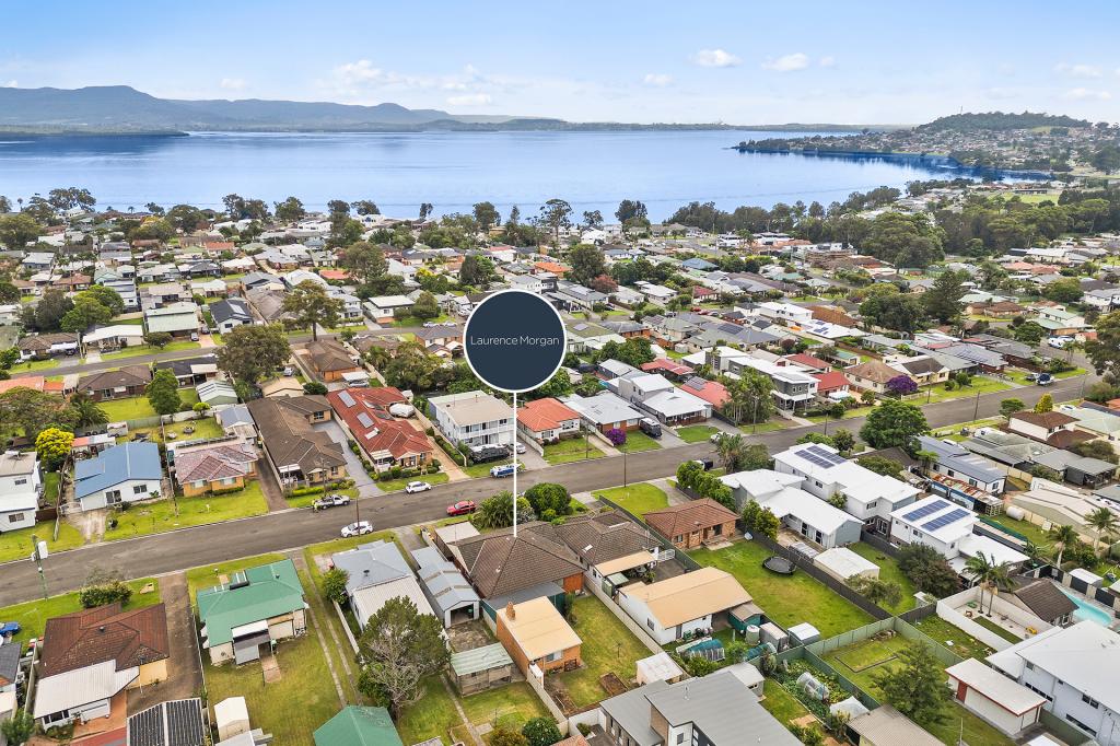 23 Wentworth St, Oak Flats, NSW 2529