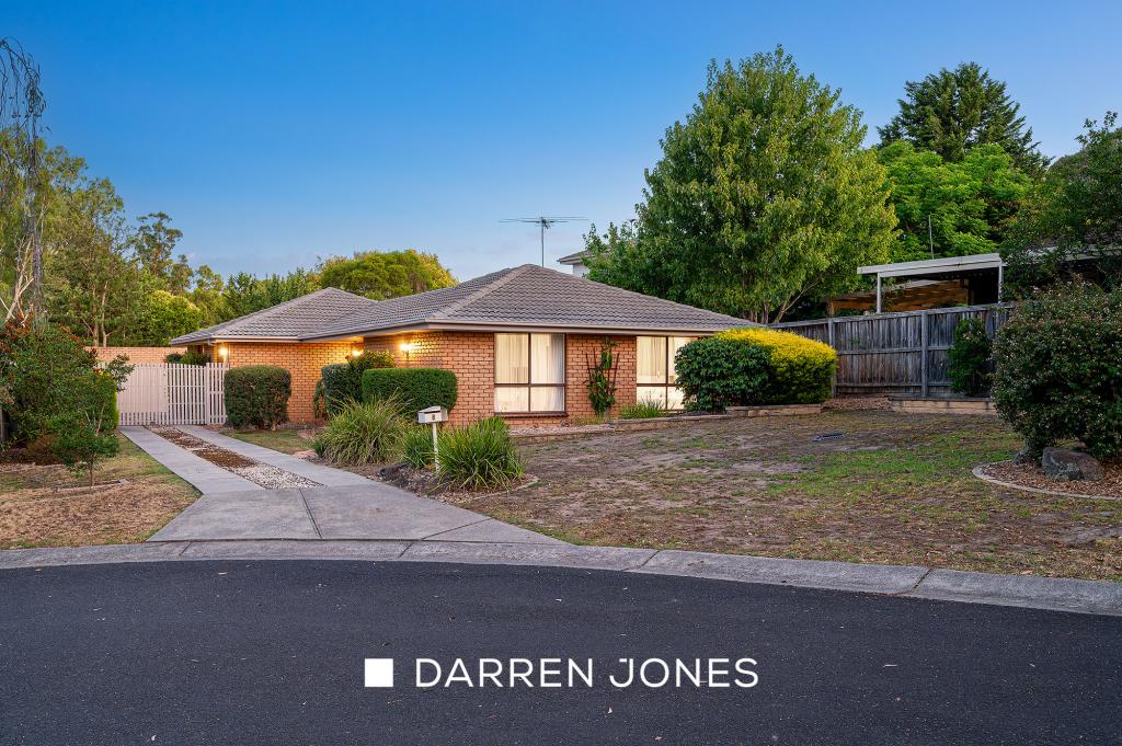 8 Solway Ct, St Helena, VIC 3088